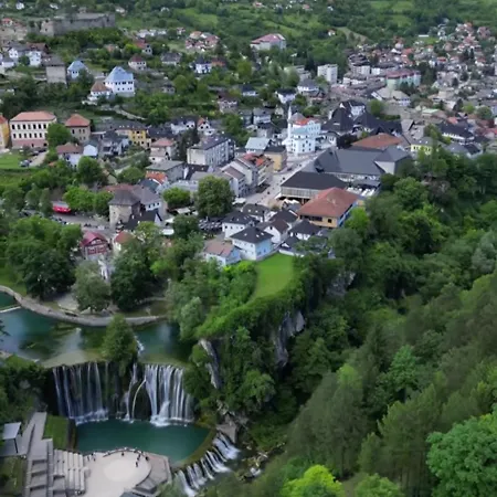 Dinn Jajce